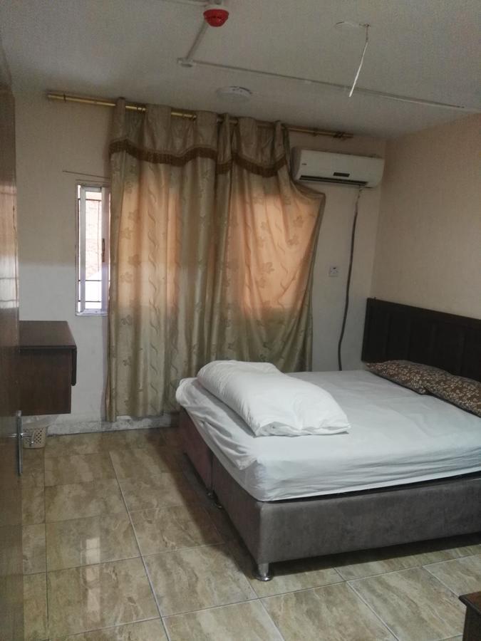 Sea Beach Hotel Aqaba Exterior photo